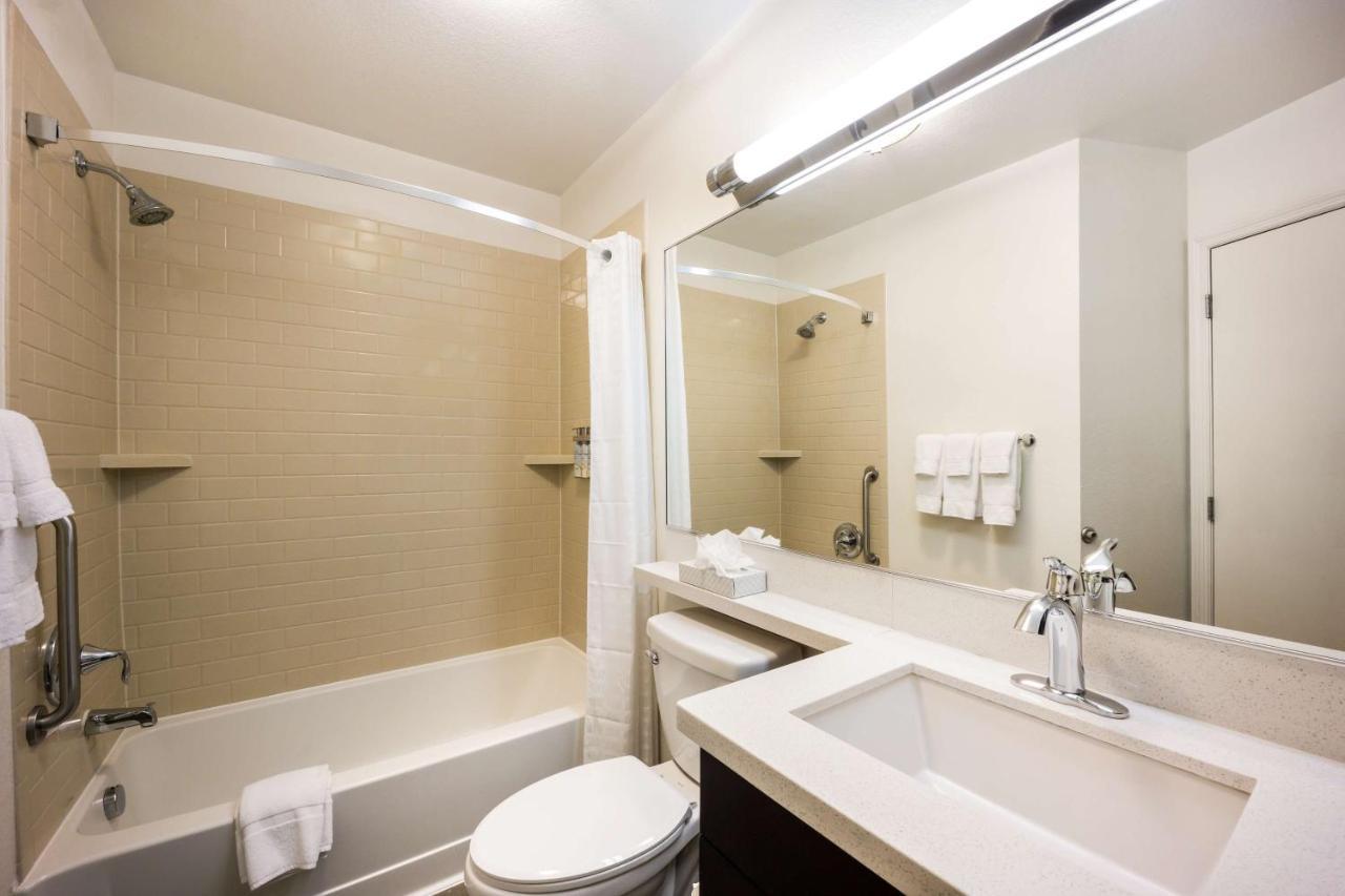 Queen Studio Suite Roll Shower Mobility Accessible