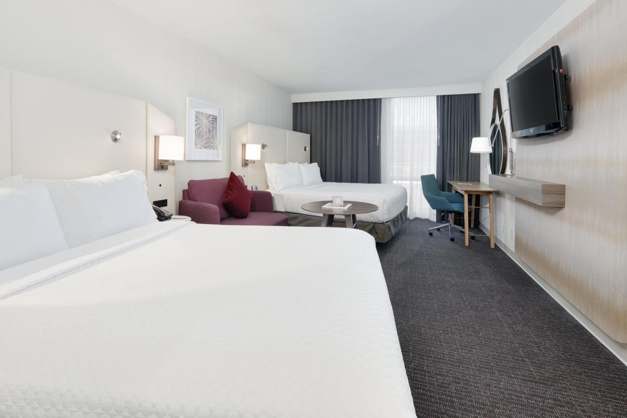 Premium Queen Room Two Queen Beds Balcony