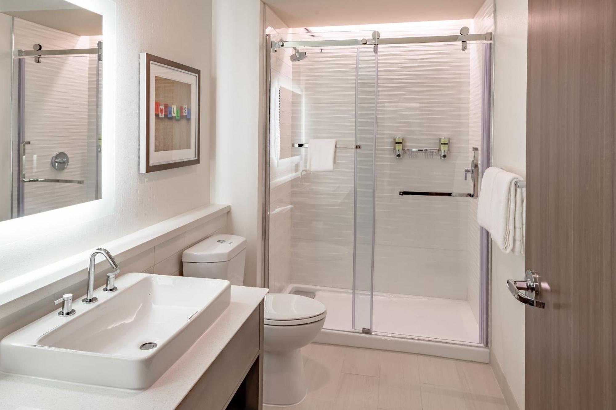 Executive King Room with Sofa Bed,1536699046:JPEG