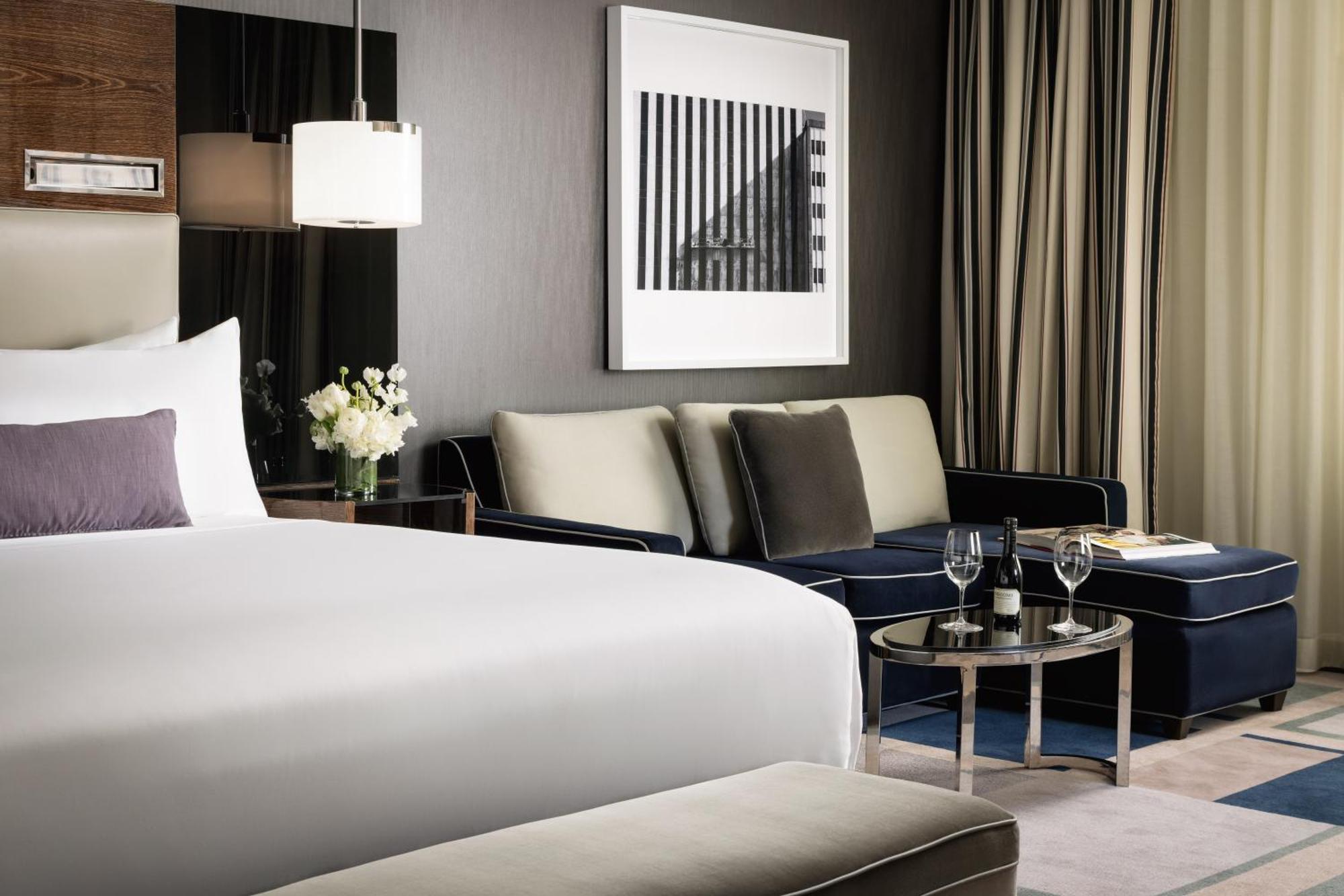 Premier King Room