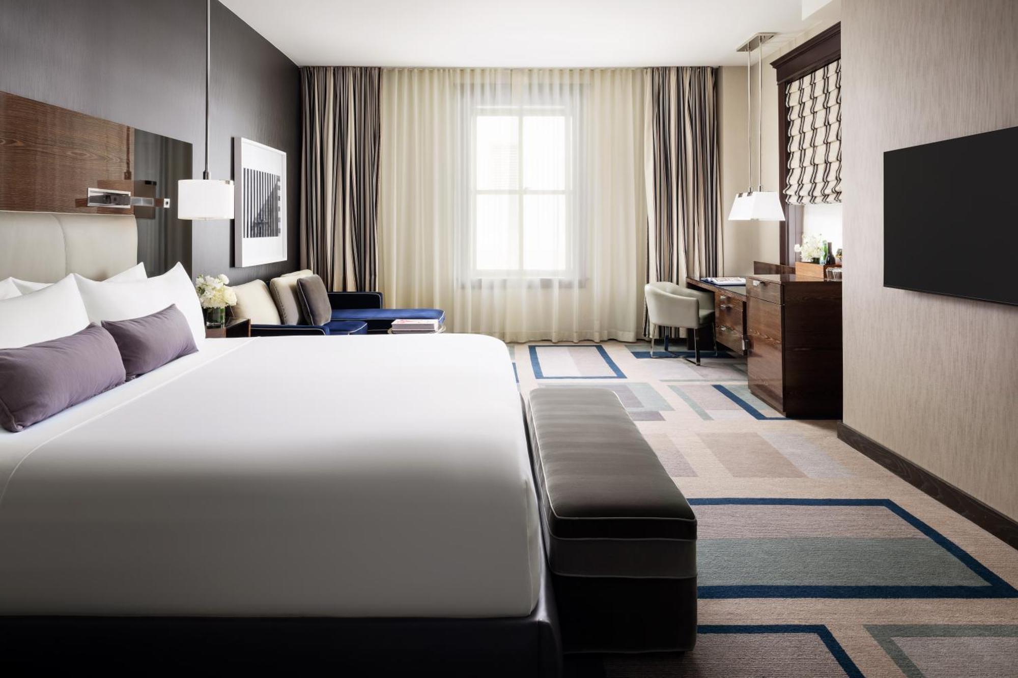 Premier King Room
