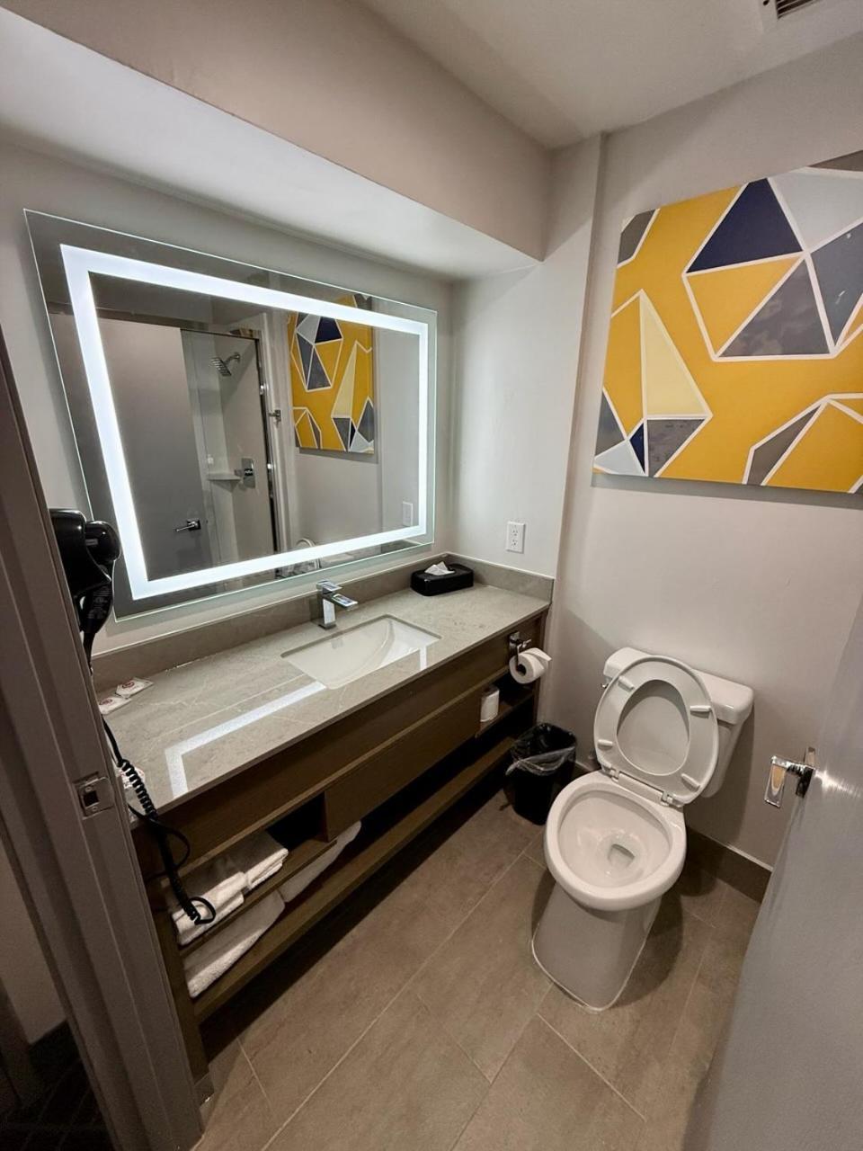King Room Non-Smoking