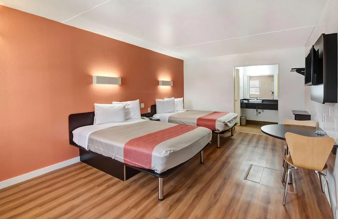 Motel 6-Dallas, Tx - Forest Lane-1