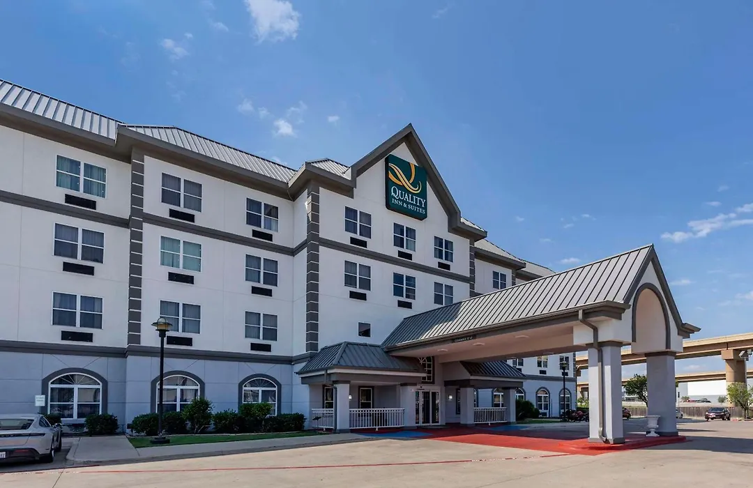 Quality Inn & Suites I-35 E-Walnut Hill-1