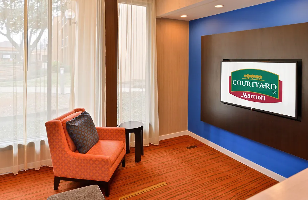 Courtyard By Marriott Dallas Northwest-1