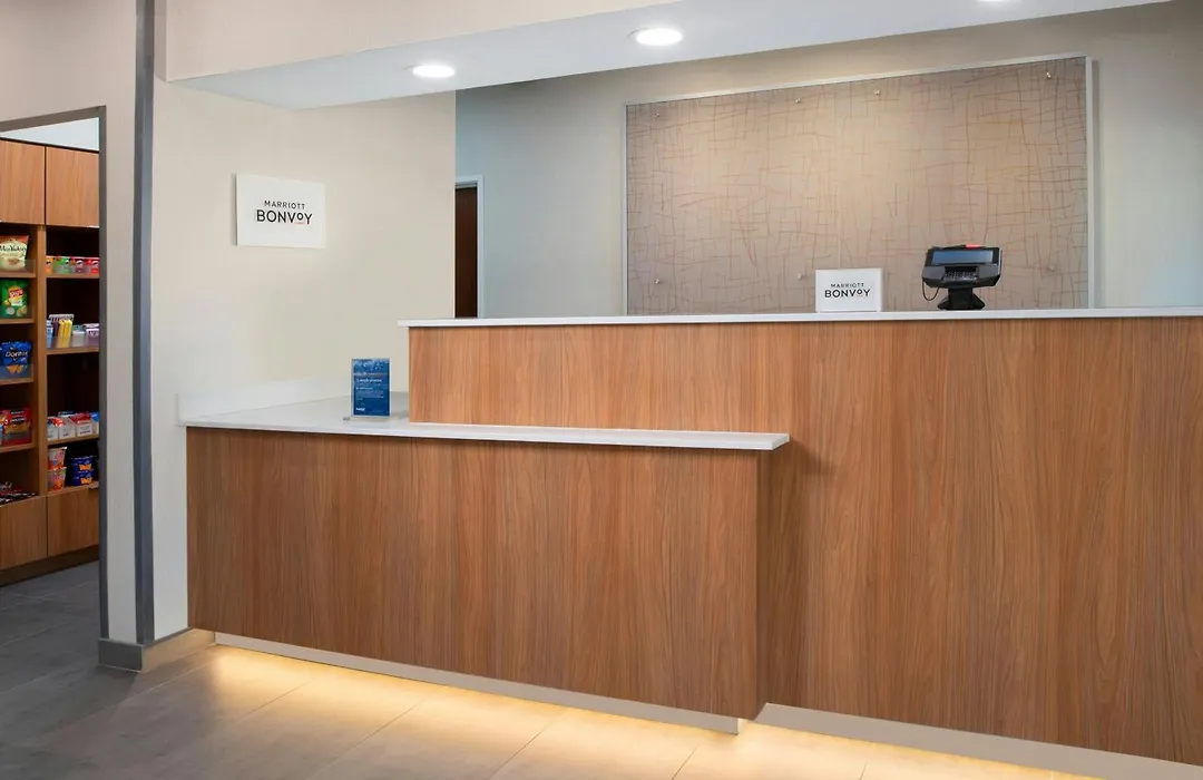 Fairfield Inn & Suites Dallas Park Central-1
