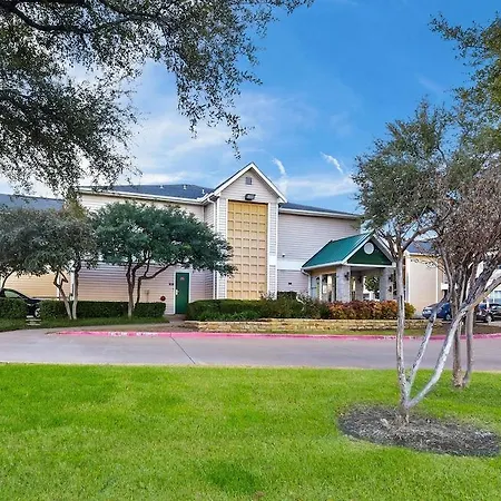 Hometowne Studios By Red Roof Dallas - North Addison/Tollway-2