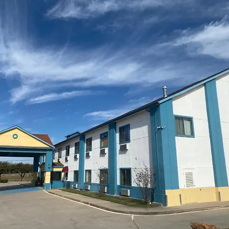 Tropicana Inn And Suites-2
