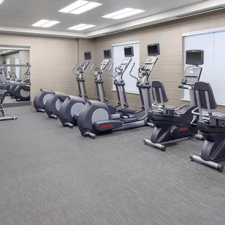 Courtyard By Marriott Dallas Downtown/Reunion District-3