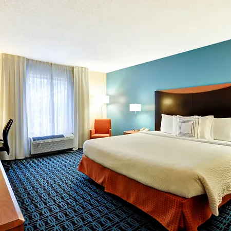 Fairfield Inn & Suites Dallas Medical/Market Center-2