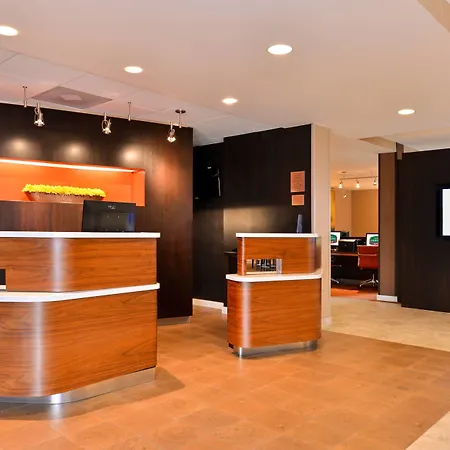 Courtyard By Marriott Dallas Northwest-2