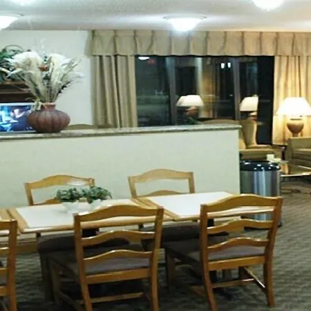 Executive Inn-3