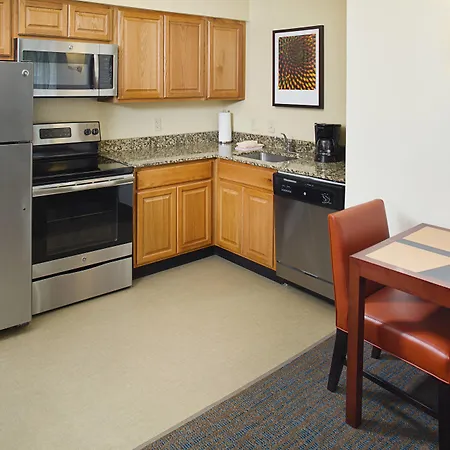 Residence Inn Dallas Park Central-2
