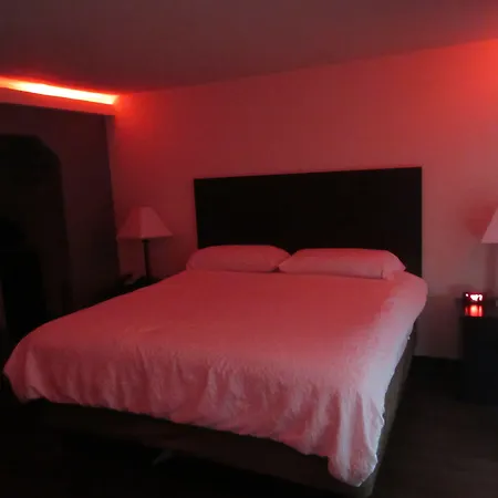 Trinity Suites Downtown Dallas-3