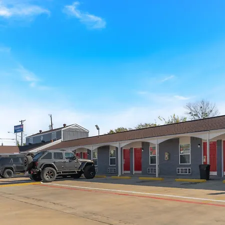 Golden Inn Dallas By Hotel O-2