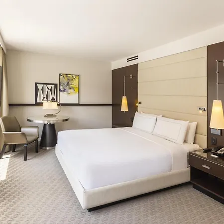 The Statler Dallas, Curio Collection By Hilton-3