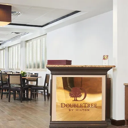 Doubletree By Hilton Dallas Market Center-2