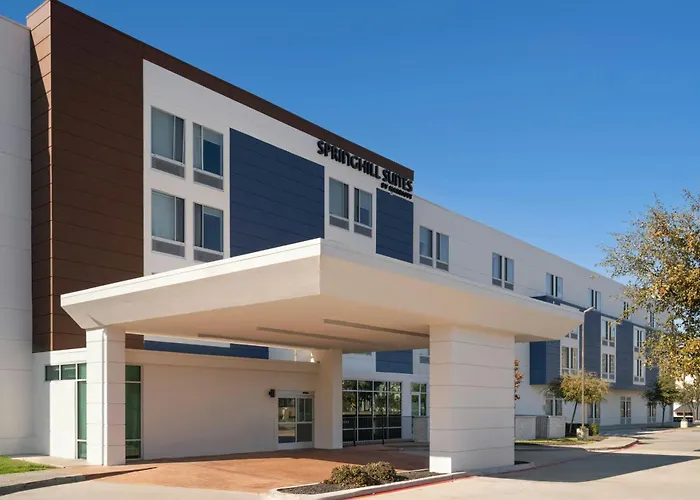 Dallas HotelsSpringhill Suites Central Expressway