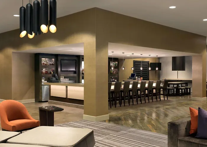 Dallas HotelsDoubletree By Hilton Campbell Centre