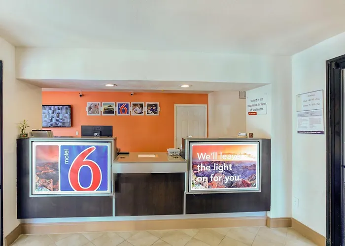 Motel 6-Dallas, Tx - South