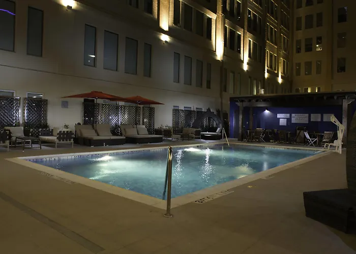Dallas HotelsTowneplace Suites By Marriott Downtown