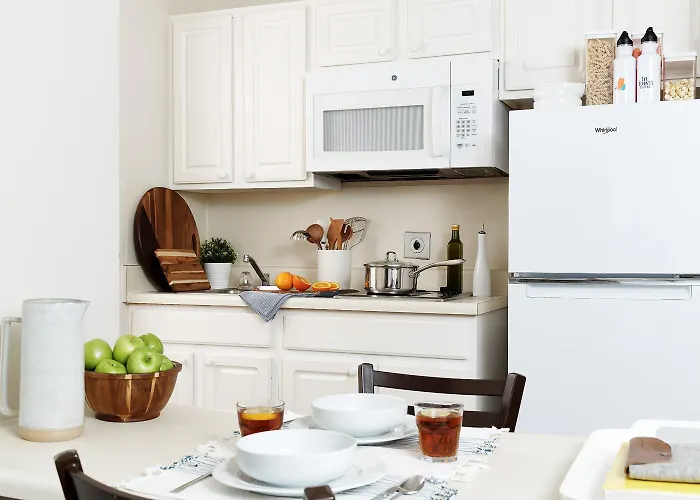 Intown Suites Extended Stay Dallas Tx - Medical Center