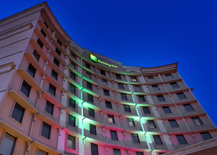 Holiday Inn Express Dallas Market Center By Ihg